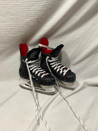 Used Bauer Lightspeed Junior 05 Ice Hockey Skates 11682-s000095742