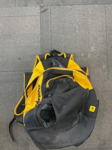 Used Demarini PLAYERS BAG BB/SB Player Carry Bag Black And Yellow 11614-S000239343