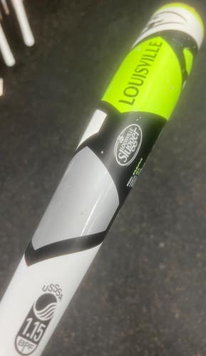 Used Louisville Slugger CATALYST 2017 BB/SB USSSA 2 3/4 Bat 28" 11497-S000159184
