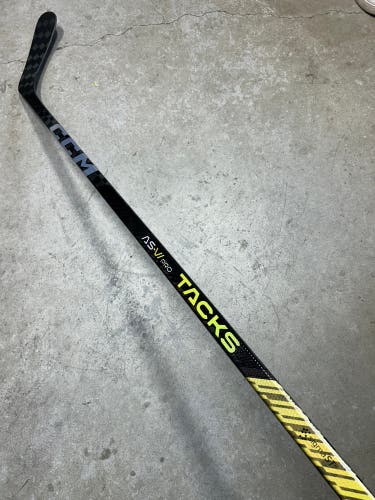 75 Flex P29 Senior CCM Tacks AS-VI Pro Right Hand Hockey Stick Pro Stock (New)