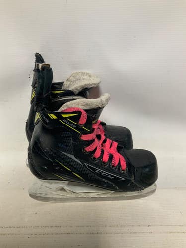Used CCM TACKS 2092 Youth Hockey Skate Youth 13.0 11823-S000040460