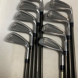 Used Titleist DCI GOLD Mens Iron Set RH 3I-PW 11823-S000040420