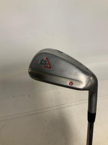 Used Taylormade ICW Golf Wedge Mens RH Pitching Wedge 11823-S000040416
