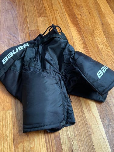 Junior Small Bauer Lil Sport Hockey Pants (Used)