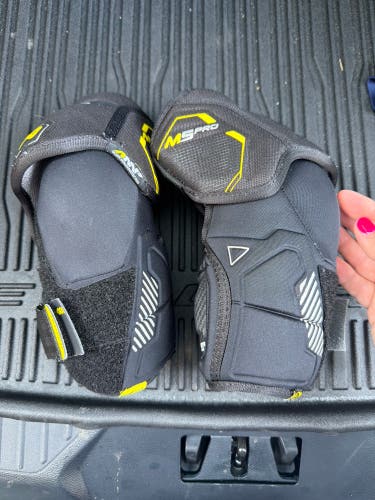 Junior Small Bauer Supreme M5 Pro Elbow Pads (New)