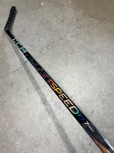 85 Flex P28M Senior CCM Jetspeed FT7 Pro Right Hand Hockey Stick Pro Stock