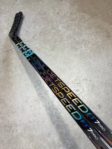 2 PACK 85 Flex P28M Senior CCM Jetspeed FT7 Pro Right Hand Hockey Stick Pro Stock