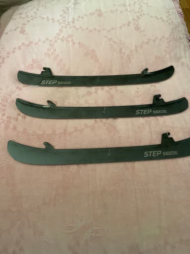 CCM Black Step Steel 255 mm 3 blades total