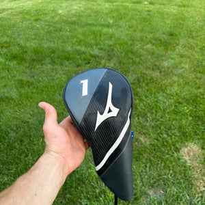 Men's Mizuno Stz Right Handed Driver Regular Flex 10.5 Loft Graphite Shaft 46.5" (Used)
