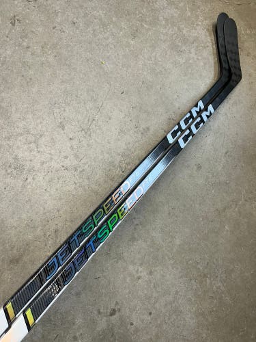 2 PACK 80 Flex Custom P28M Senior CCM JetSpeed FT6 Pro Left Hand Hockey Stick Pro Stock (New)