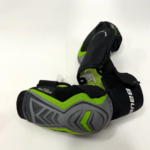 Used Bauer One.6 Elbow Pads | Senior Medium | J118