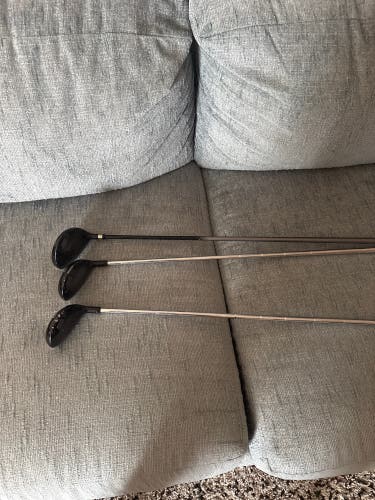 Men's Acuity Right Handed Clubs (Full Set) Regular Flex (Used)