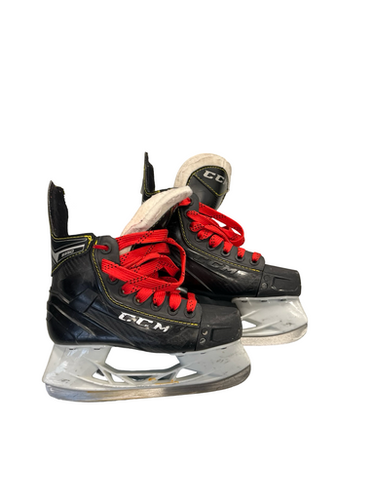 Used Ccm 9350 Junior Hockey Skate Junior 01 11682-s000123462