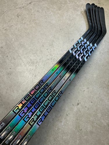 5 PACK 85 Flex P90TM Senior CCM RibCor Trigger 8 Pro Left Hand Hockey Stick Pro Stock NHL (New)