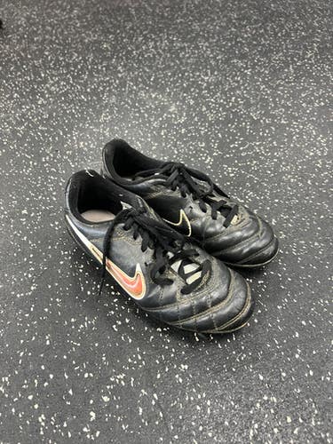 Used Nike Soccer Cleats Black Junior 02 11849-s000033498