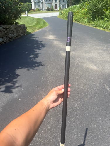 Youth Gait Shaft - Purple Logo (Used)