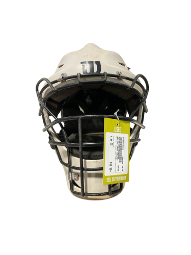 Used Wilson GRAY CHEST PROTECTOR Catchers Helmet w/Mask White One Size 11834-S000050008