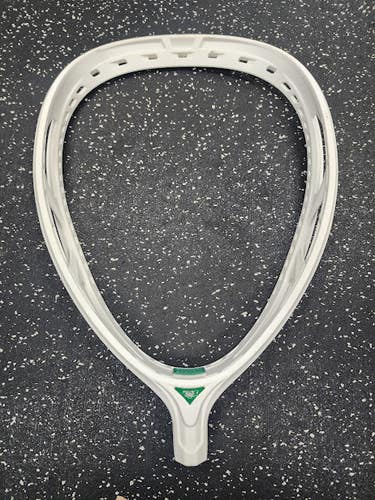 Used East Coast Dyes IMPACT Mens Goalie Head White 11849-S000041336