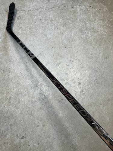 80 Flex P29 Senior CCM Jetspeed FT7 Pro Right Hand Hockey Stick Pro Stock (New)