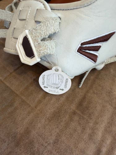 Easton Professional Collection RH First Base Softball Glove 13" (New)