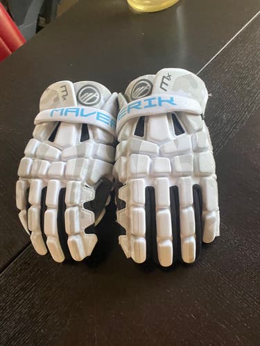 Maverik MX LE Camo Lacrosse Gloves (Used)