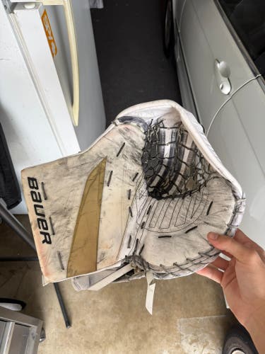 Bauer Hyperlite Regular Pro Stock (Used)