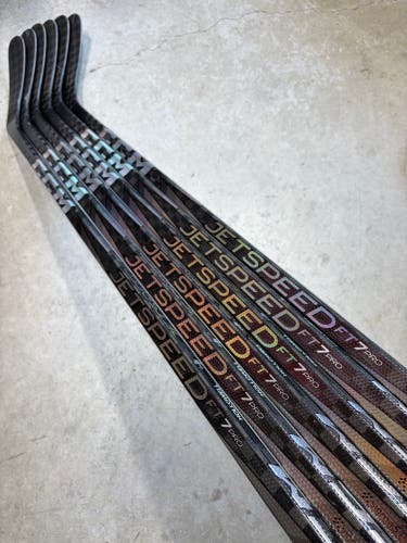 6 PACK 75 Flex P29 Senior CCM Jetspeed FT7 Pro Right Hand Hockey Stick (New) Pro Stock