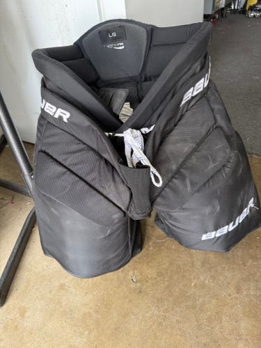 Senior Large/Extra Large Bauer Pro Hockey Goalie Pants Pro Stock (Used)