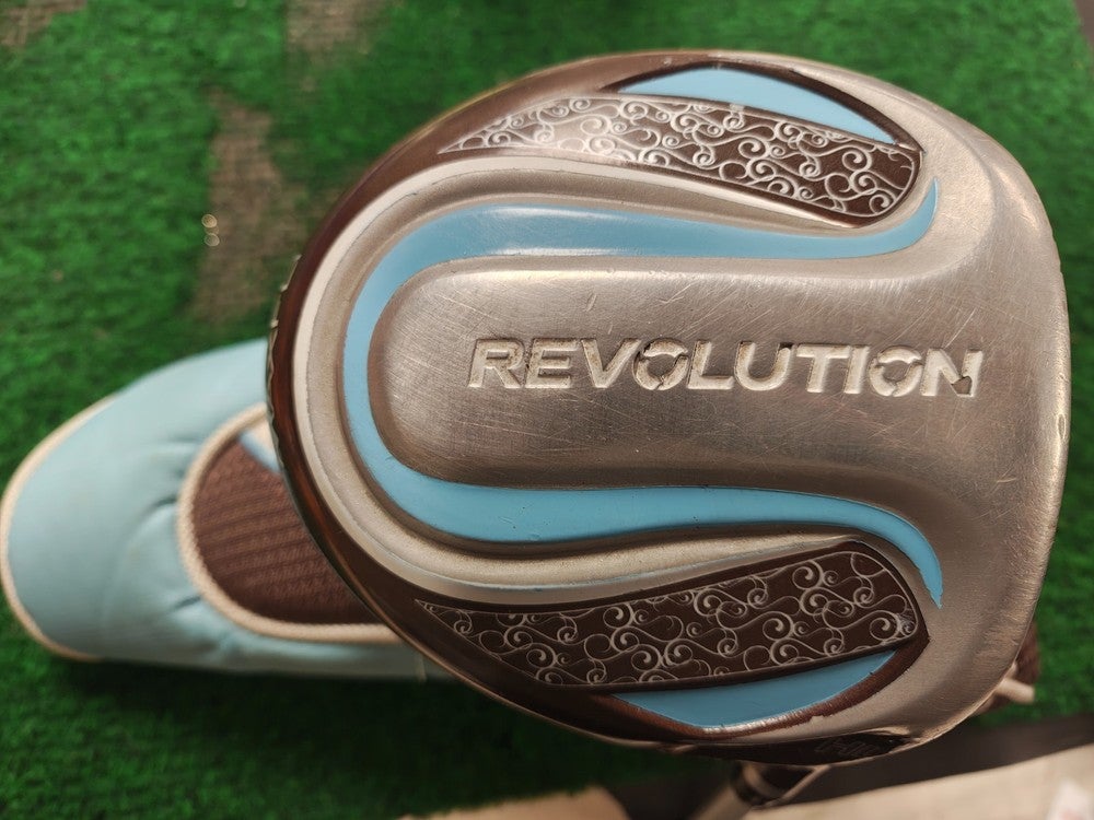 Maxfli Revolution 11 Piece Ladies Graphite Complete Golf Set Stand