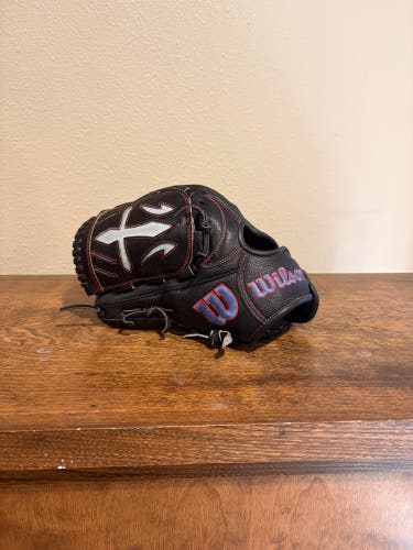 Wilson A2000 LH Pitcher's Baseball Glove 12" (Used)