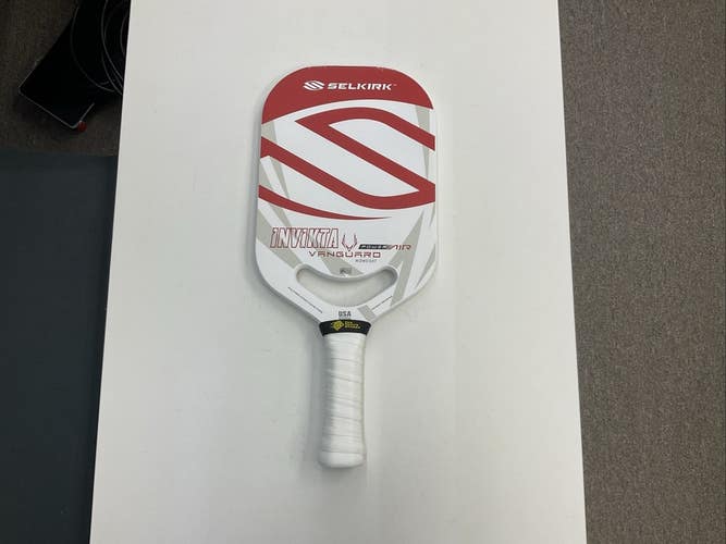 Selkirk Vanguard Power Air Invikta (Red)