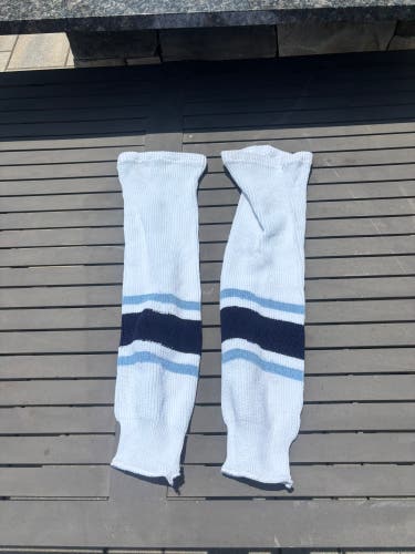 White Senior Medium Athletic Knit HS2100 Socks (Used)