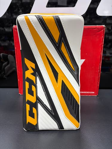 CCM EFlex 4 Regular Blocker (New)