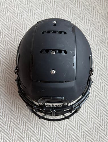 Black Adult Large Schutt F7 VTD Helmet (Used)