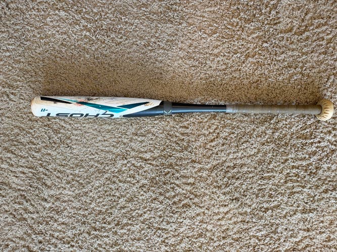 2023 Easton Ghost Composite Bat (-11) 20 oz 31" (Used)