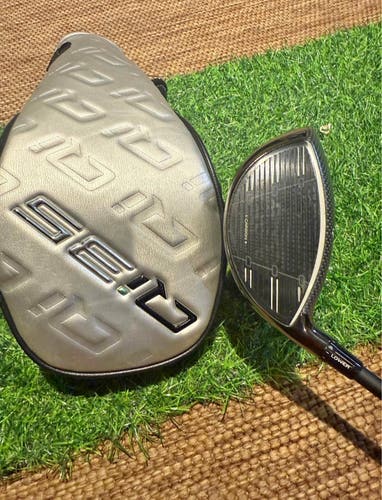 Men's 2025 TaylorMade Qi35 LS Right Handed Driver Extra Stiff Flex Loft 8 45.5" (Used)