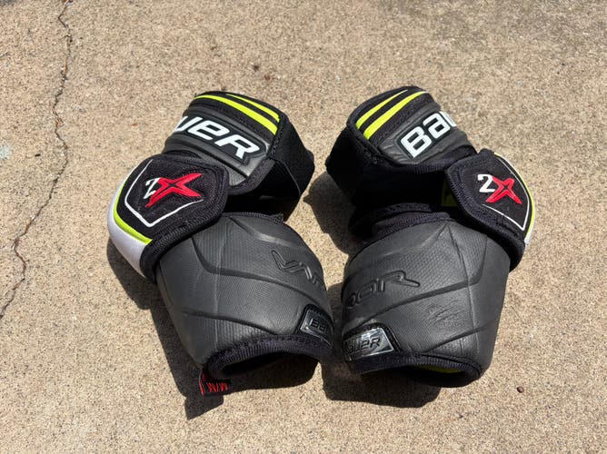 Junior Medium Bauer Vapor 2X Elbow Pads