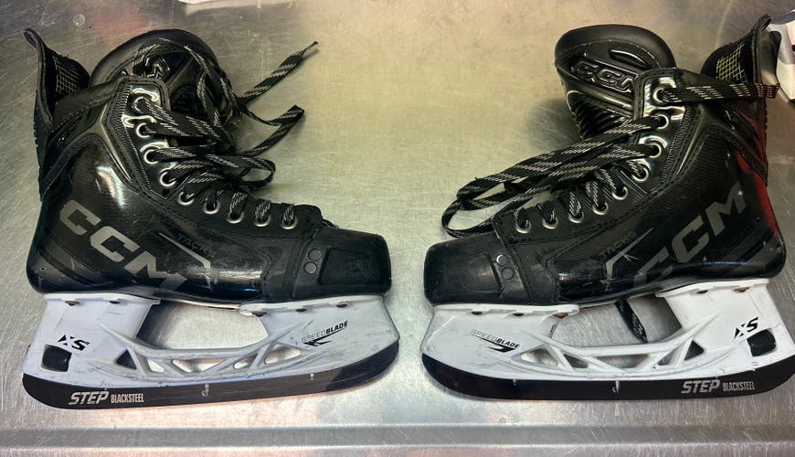 CCM Tacks XF Hockey Skates Regular Width Size 3 (Used)