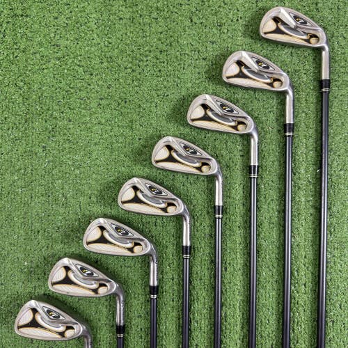 Taylormade R7 Iron Set 4-PW AW Reax 65g Senior M Flex Graphite Right Handed