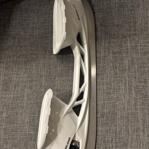 CCM SpeedBlade Reload Hockey Skate Holder and Steel Size 263 Right Side Only