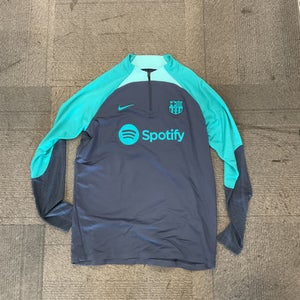 Used Nike Barcelona Trainer Soccer Top Adt Red Lg 11614-s000226792