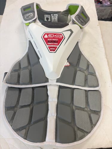 Medium Maverik Max Chest Protector (Used)
