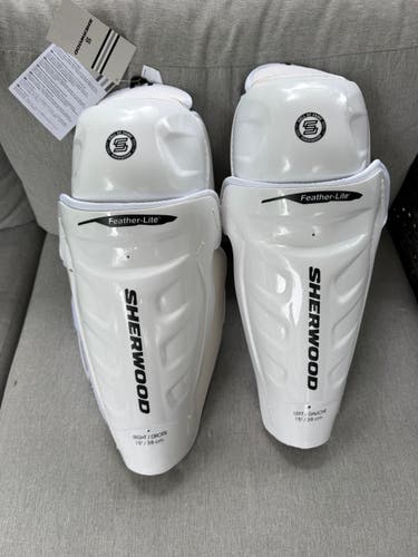 Senior Sher-Wood 5030 15" Shin Pads (New)