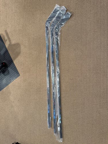 Senior True HZRDUS 7x4 Right Handed Hockey Stick T90T 75 Flex (New)
