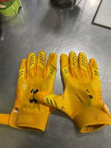 Used Under Armour F9 Nitro Fb Gloves Gold Xl 11614-s000227287