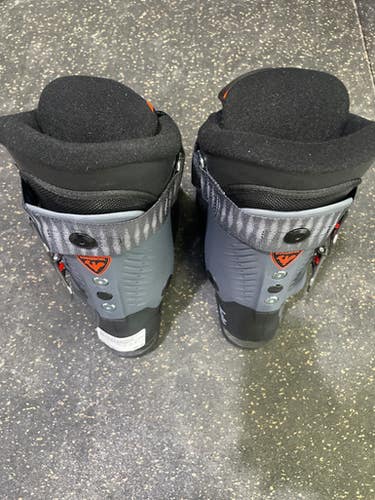 Used Rossignol Pro 70 Jr Mv Boys Dh Ski Boot Black 225 Mp - J04.5 - W5.5 11605-s000211389