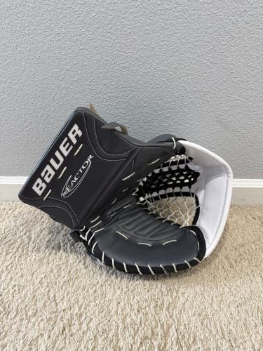 Bauer s60 digiprint glove