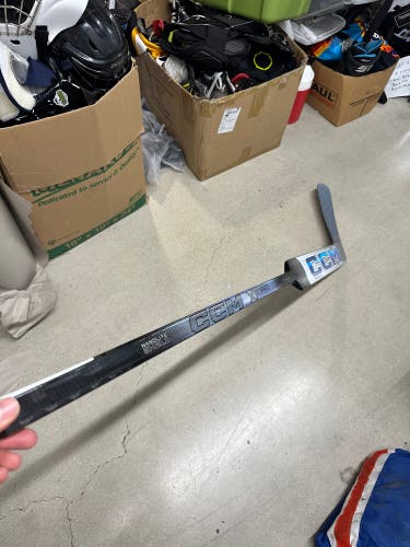 Vancouver Canucks Senior CCM XF Pro Regular Goalie Stick 26" Paddle Pro Stock (New)