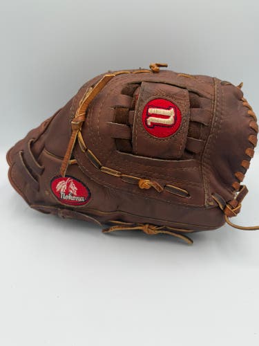 Nokona American Legend Series 12-inch Baseball Glove