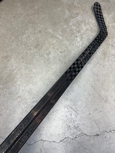 2 Pack 90 Flex P92 Senior Bauer Vapor Hyperlite2 Left Hand Hockey Stick (New) Pro Stock